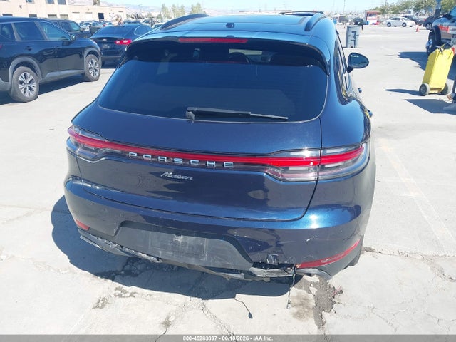 Porsche Macan 2021 WP1AA2A50MLB01968 Image 16