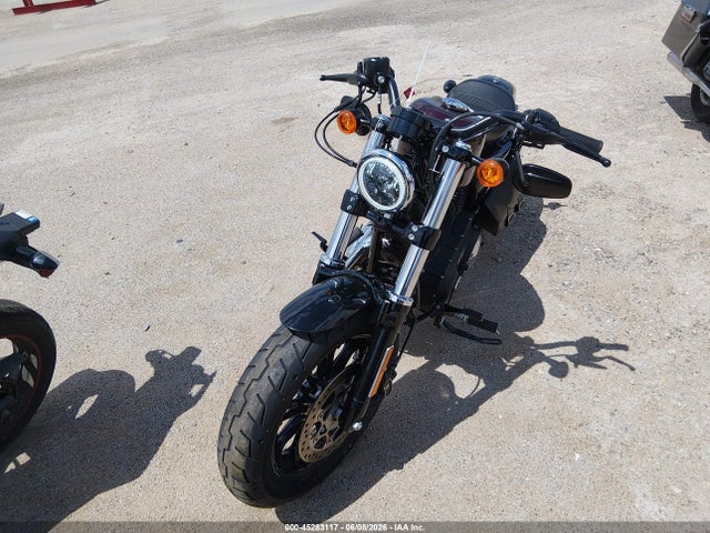 45283117 :رقم المزاد ، 1HD1LC312MB400250 vin ، 2021 Harley-davidson Xl1200 X مزاد بيع