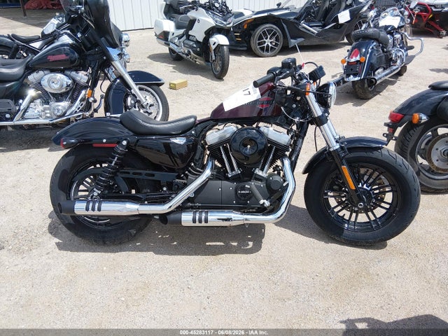 45283117 :رقم المزاد ، 1HD1LC312MB400250 vin ، 2021 Harley-davidson Xl1200 X مزاد بيع