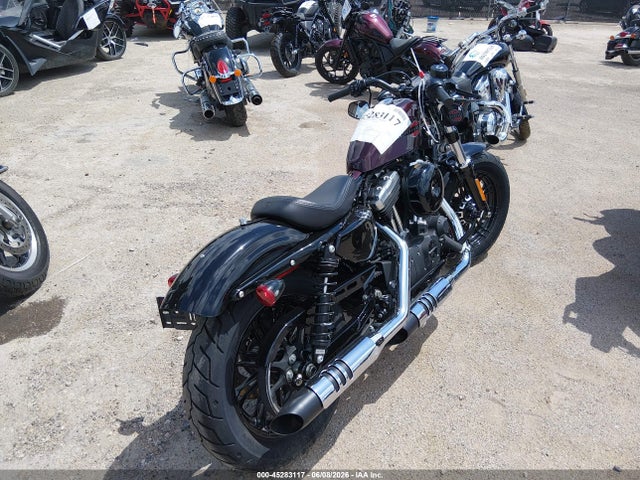 45283117 :رقم المزاد ، 1HD1LC312MB400250 vin ، 2021 Harley-davidson Xl1200 X مزاد بيع