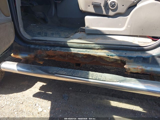 45283124 :رقم المزاد ، 1GTHK23174F122595 vin ، 2004 Gmc Sierra 2500hd Sle/slt/work Truck مزاد بيع