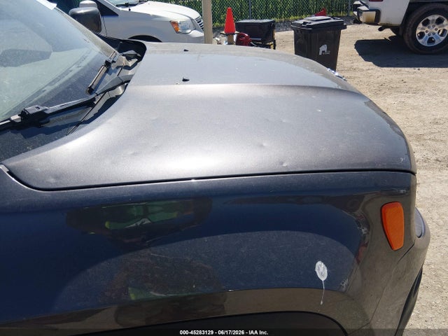 ZACCJBBB5HPE64041 Jeep Renegade Latitude 4x4