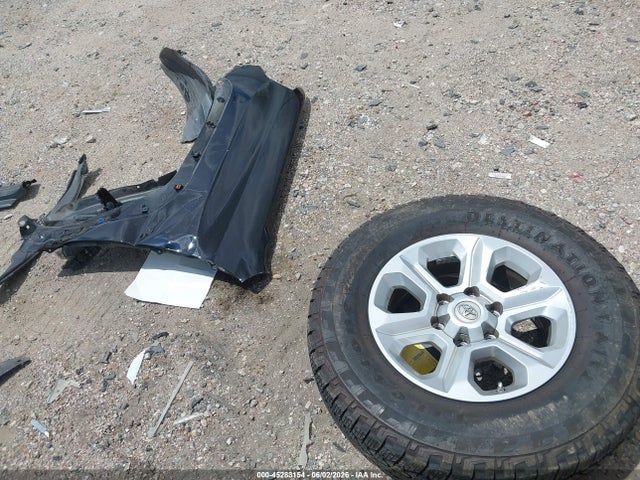 2018 Toyota 4runner Sr5 Premium მანქანა იყიდება აუქციონზე, vin: JTEBU5JR5J5493522, აუქციონის ნომერი: 45283154