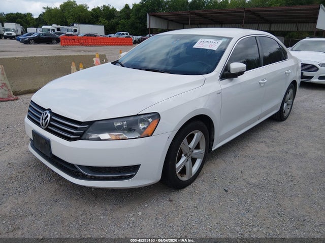 45283153 :رقم المزاد ، 1VWAT7A33EC034370 vin ، 2014 Volkswagen Passat 1.8t Wolfsburg Edition مزاد بيع