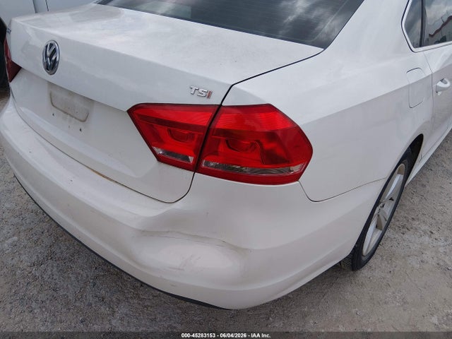 45283153 :رقم المزاد ، 1VWAT7A33EC034370 vin ، 2014 Volkswagen Passat 1.8t Wolfsburg Edition مزاد بيع