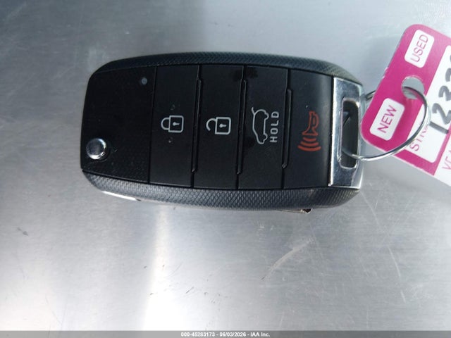 Aukcja sprzedaży 2016 Kia Soul +, vin: KNDJP3A51G7293663, numer aukcji: 45283173
