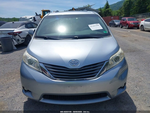 Продаж на аукціоні авто 2014 Toyota Sienna Xle V6 8 Passenger, vin: 5TDYK3DC7ES419213, номер лоту: 45283188