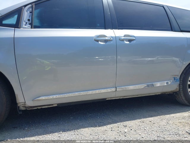 Продаж на аукціоні авто 2014 Toyota Sienna Xle V6 8 Passenger, vin: 5TDYK3DC7ES419213, номер лоту: 45283188