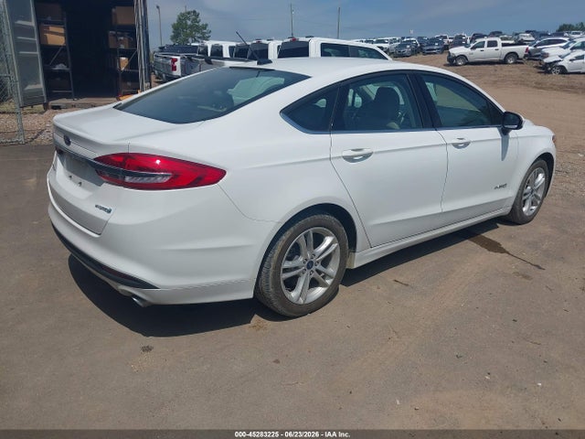3FA6P0UU8JR100177 Ford Fusion Hybrid S