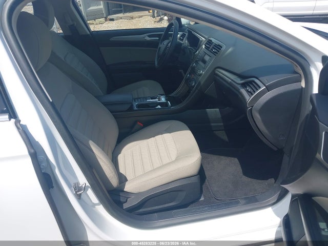 3FA6P0UU8JR100177 Ford Fusion Hybrid S