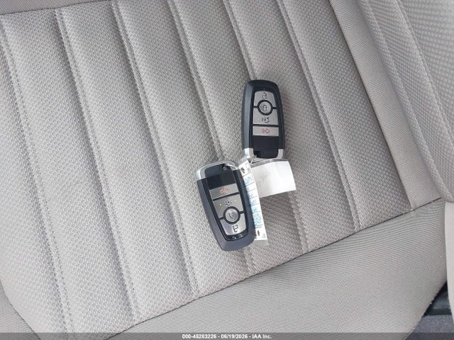 3FA6P0UU1JR282059 Ford Fusion Hybrid S