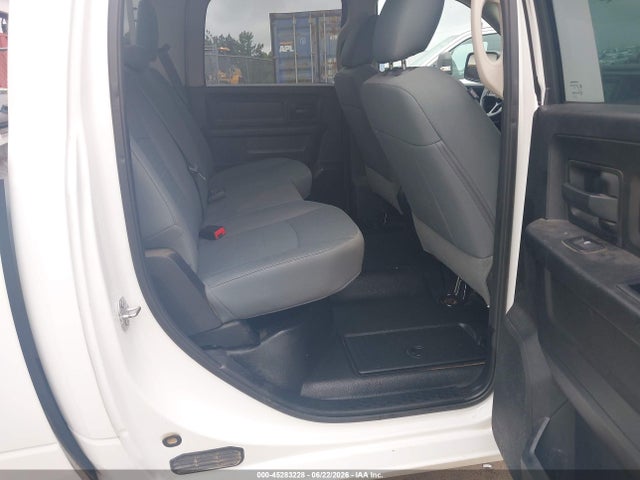 Продажа на аукционе авто 2017 Ram 1500 Tradesman  4x4 5'7 Box, vin: 1C6RR7KG5HS551774, номер лота: 45283228