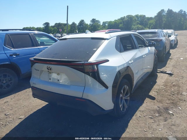 Toyota BZ4X XLE 2024 JTMAAAAA5RA034991 Image 4
