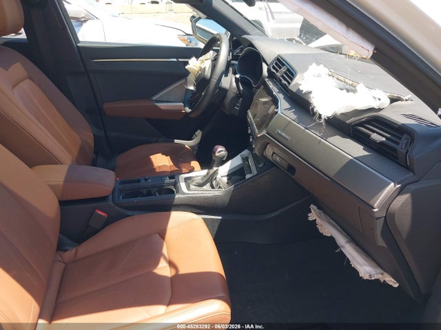 Продажа на аукционе авто 2025 Audi Q3 Premium 45 Tfsi S Line Quattro Tiptronic, vin: WA1DECF37S1092835, номер лота: 45283292