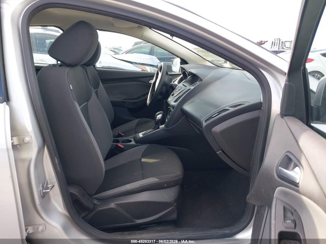 Ford FOCUS SE 2014 1FADP3F26EL183441 Image 5