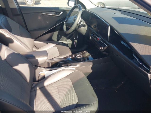 45283355 :رقم المزاد ، KNDCR3L13P5060022 vin ، 2023 Kia Niro Ev Wind مزاد بيع
