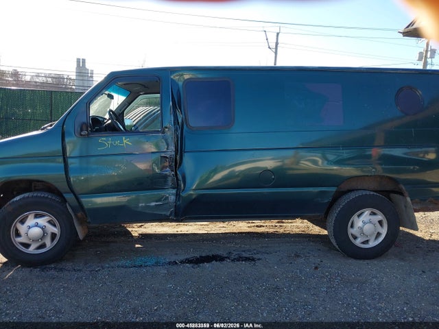 45283359 :رقم المزاد ، 1FTSS34L91HA05550 vin ، 2001 Ford E-350 Super Duty Commercial/recreational مزاد بيع