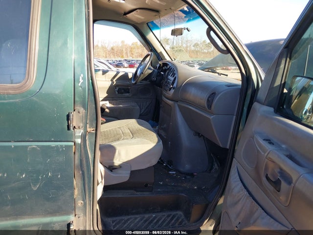 45283359 :رقم المزاد ، 1FTSS34L91HA05550 vin ، 2001 Ford E-350 Super Duty Commercial/recreational مزاد بيع