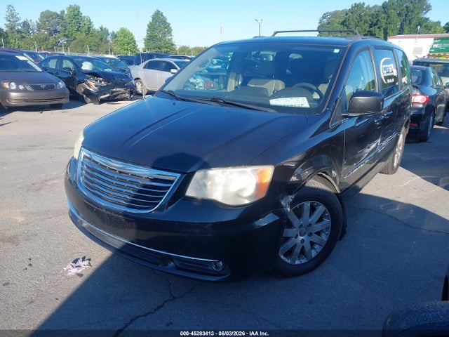 45283413 :رقم المزاد ، 2C4RC1BG4DR689972 vin ، 2013 Chrysler Town & Country Touring مزاد بيع