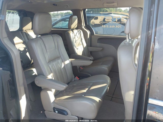 45283413 :رقم المزاد ، 2C4RC1BG4DR689972 vin ، 2013 Chrysler Town & Country Touring مزاد بيع