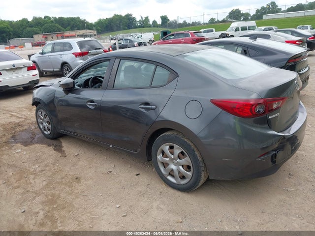 Продаж на аукціоні авто 2016 Mazda Mazda3 I Sport, vin: JM1BM1T74G1282773, номер лоту: 45283434