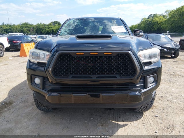 Toyota Tacoma 2017 5TFCZ5AN1HX075593 Image 13