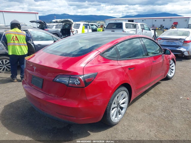 2022 Tesla Model 3 Rear-wheel Drive მანქანა იყიდება აუქციონზე, vin: 5YJ3E1EA0NF304010, აუქციონის ნომერი: 45283492