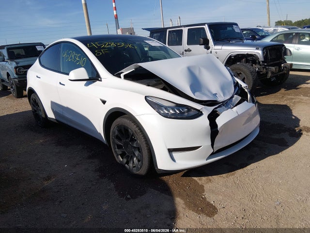 Продажа на аукционе авто 2021 Tesla Model Y Long Range Dual Motor All-wheel Drive, vin: 5YJYGDEE5MF208246, номер лота: 45283510