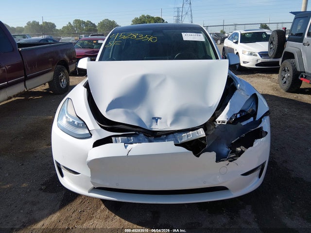 Продажа на аукционе авто 2021 Tesla Model Y Long Range Dual Motor All-wheel Drive, vin: 5YJYGDEE5MF208246, номер лота: 45283510