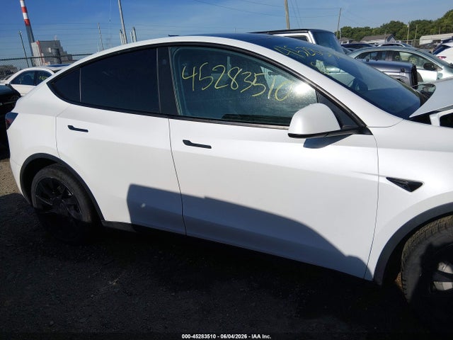 Продажа на аукционе авто 2021 Tesla Model Y Long Range Dual Motor All-wheel Drive, vin: 5YJYGDEE5MF208246, номер лота: 45283510