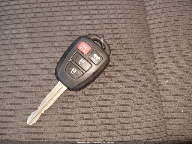 4T1BF1FK8HU791805 Toyota CAMRY SE