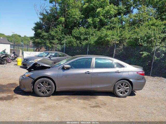 4T1BF1FK8HU791805 Toyota CAMRY SE