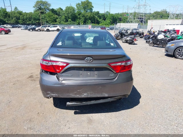 4T1BF1FK8HU791805 Toyota CAMRY SE