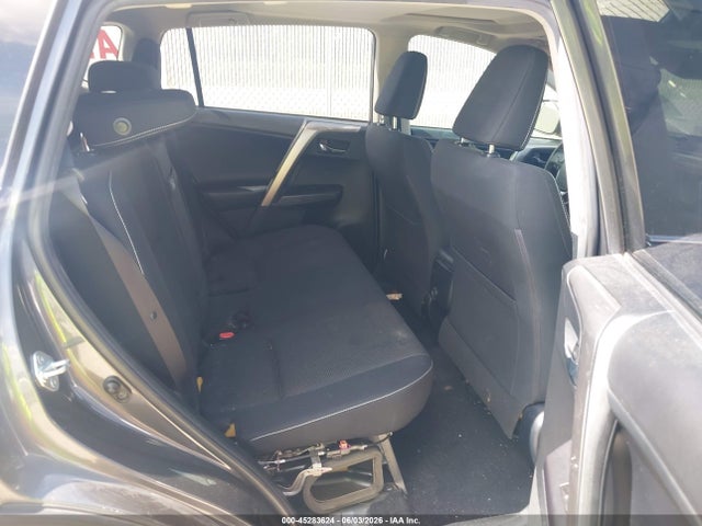 JTMRJREV6HD123223 Toyota Rav4 Hybrid Xle