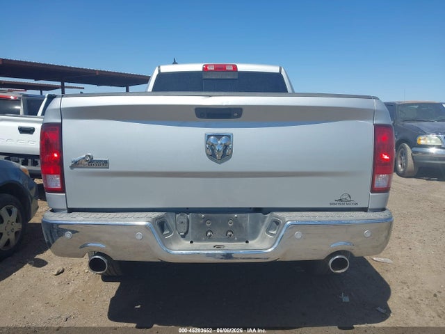 1C6RR6GT3HS676577 RAM 1500 Big Horn 4x2 6&#039;4 Box