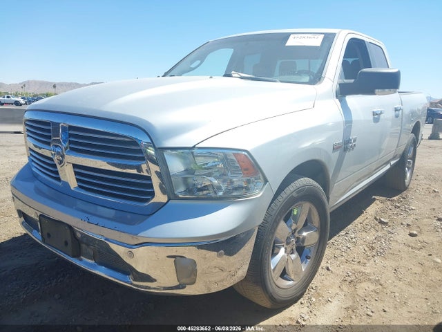 1C6RR6GT3HS676577 RAM 1500 Big Horn 4x2 6&#039;4 Box