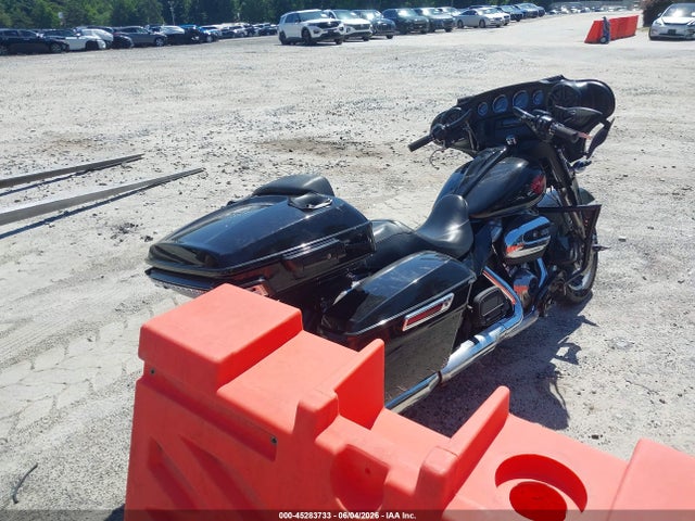 Harley-Davidson FLHT 2019 1HD1FVC25KB676107 Image 4