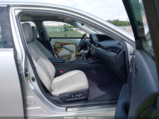45283817 :رقم المزاد ، JTHBK1GG5D2068458 vin ، 2013 Lexus Es 350 مزاد بيع