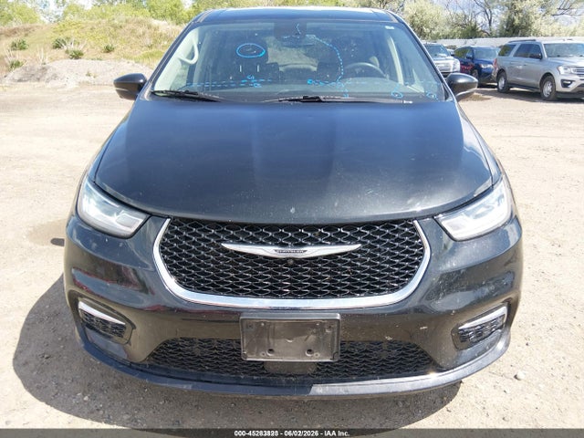 Chrysler Pacifica Hybrid Touring L 2023 2C4RC1L7XPR555955 Image 6