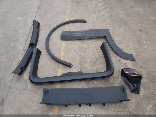 Продаж на аукціоні авто 2023 Tesla Model Y Rwd, vin: 7SAYGDED2PF941823, номер лоту: 45283839