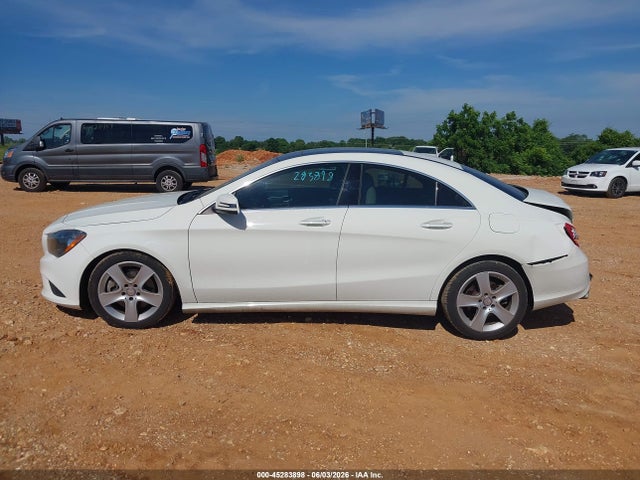 Mercedes-Benz CLA 250 2016 WDDSJ4EB0GN303970 Image 15
