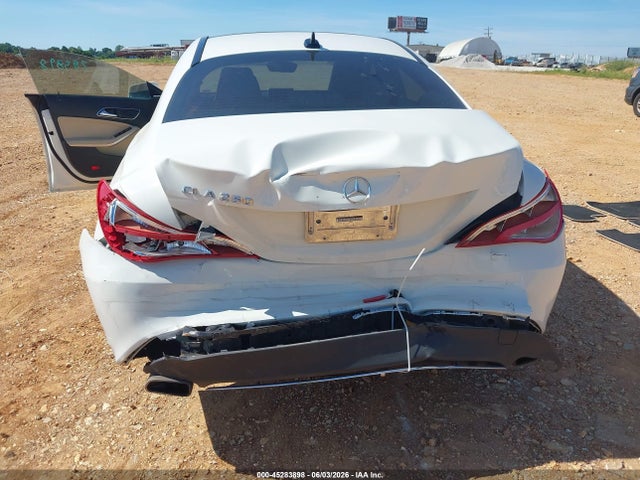 Mercedes-Benz CLA 250 2016 WDDSJ4EB0GN303970 Image 6
