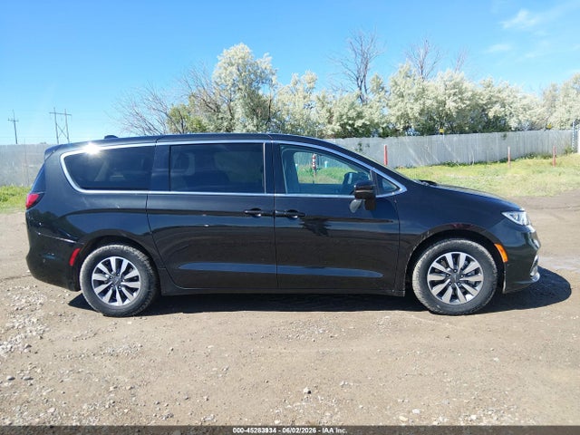 Chrysler Pacifica Hybrid Touring L 2023 2C4RC1L75PR572694 Image 14