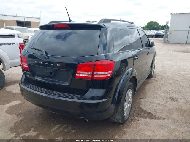 45283941 :رقم المزاد ، 3C4PDCAB1JT375517 vin ، 2018 Dodge Journey Se مزاد بيع