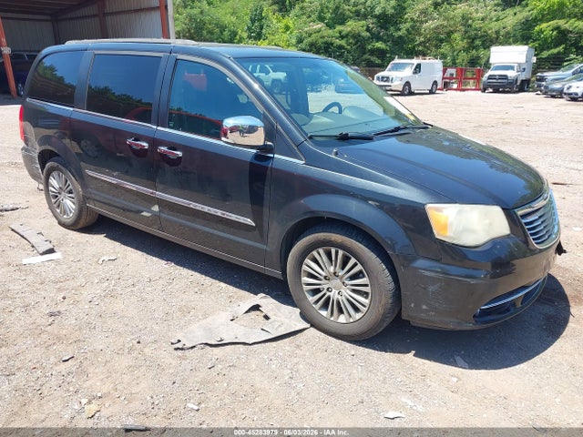 2014 Chrysler Town & Country Touring-l მანქანა იყიდება აუქციონზე, vin: 2C4RC1CG7ER108531, აუქციონის ნომერი: 45283979