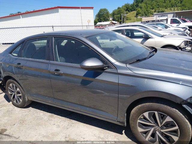 Продаж на аукціоні авто 2025 Volkswagen Jetta 1.5t S, vin: 3VW5X7BU4SM034272, номер лоту: 45283983