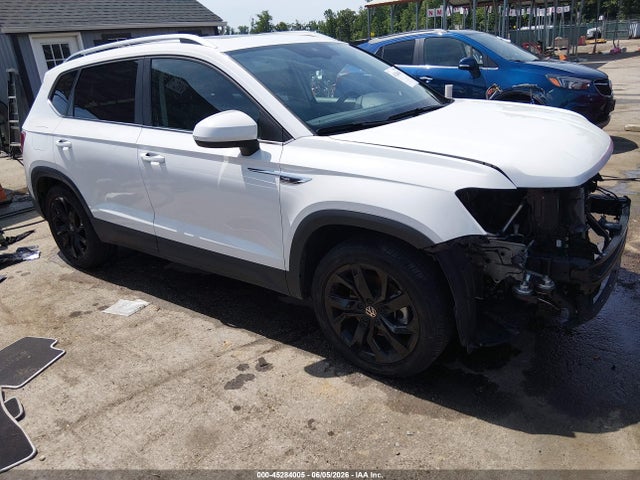 45284005 :رقم المزاد ، 3VVNX7B20PM323725 vin ، 2023 Volkswagen Taos 1.5t Se مزاد بيع