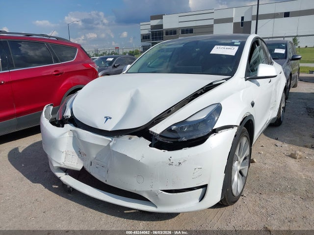 Продаж на аукціоні авто 2024 Tesla Model Y Long Range Single Motor Rear-wheel Drive/rwd, vin: 7SAYGDED1RF047606, номер лоту: 45284062