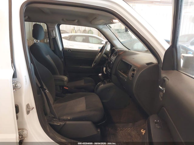 2015 Jeep Patriot Sport/north მანქანა იყიდება აუქციონზე, vin: 1C4NJRAB2FD100500, აუქციონის ნომერი: 45284089