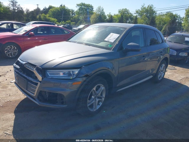 45284104 :رقم المزاد ، WA1ANAFY5J2116576 vin ، 2018 Audi Q5 2.0t Premium/2.0t Tech Premium مزاد بيع